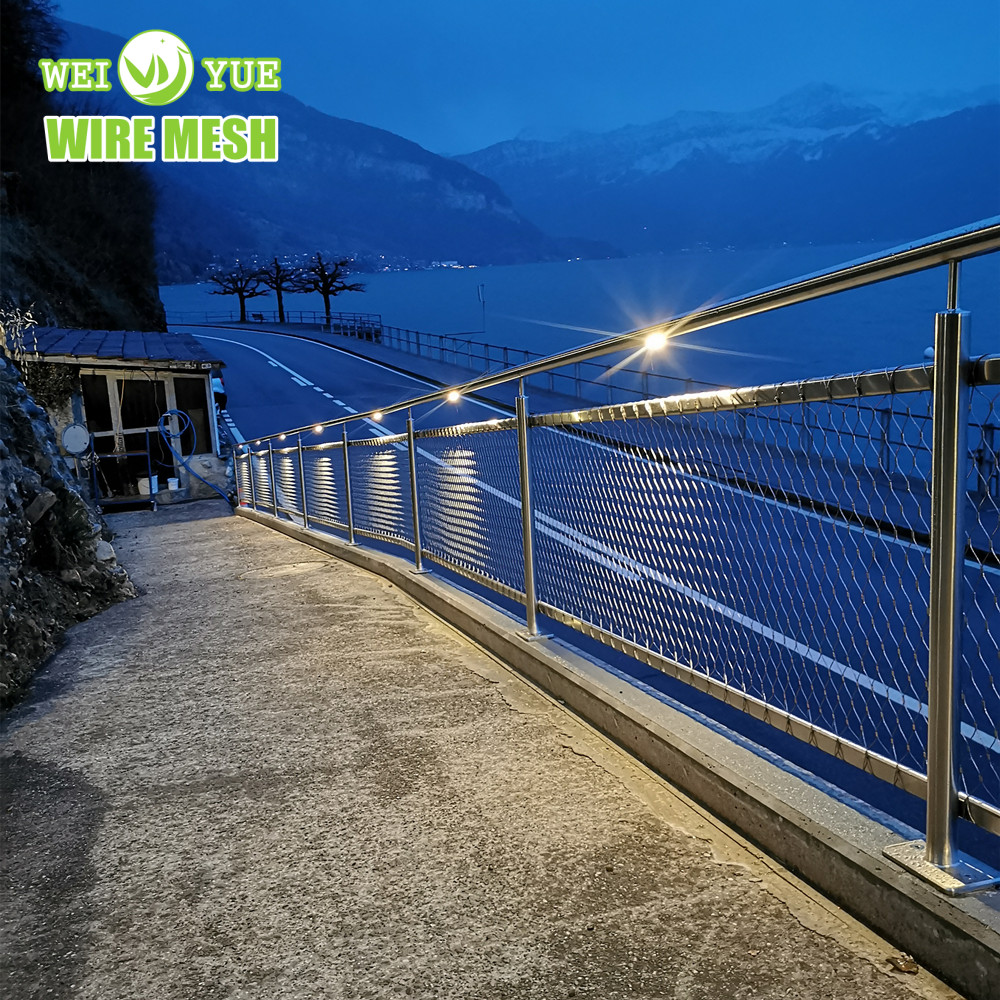 Switzerland Road Fences Project made of Weiyue Steel Cable Mesh 